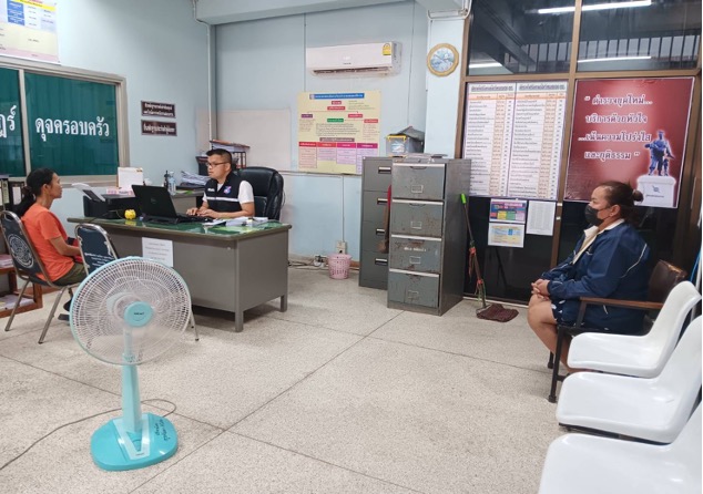 วันนี้ 26 ธ.ค. 2567 เวลา 10.00 น. พ.ต.ต.พนมพร  ส้มแก้ว สว.(สอบสวน) สภ.หล่มเก่า ทำการสอบสวนปากคำผู้เสียหาย